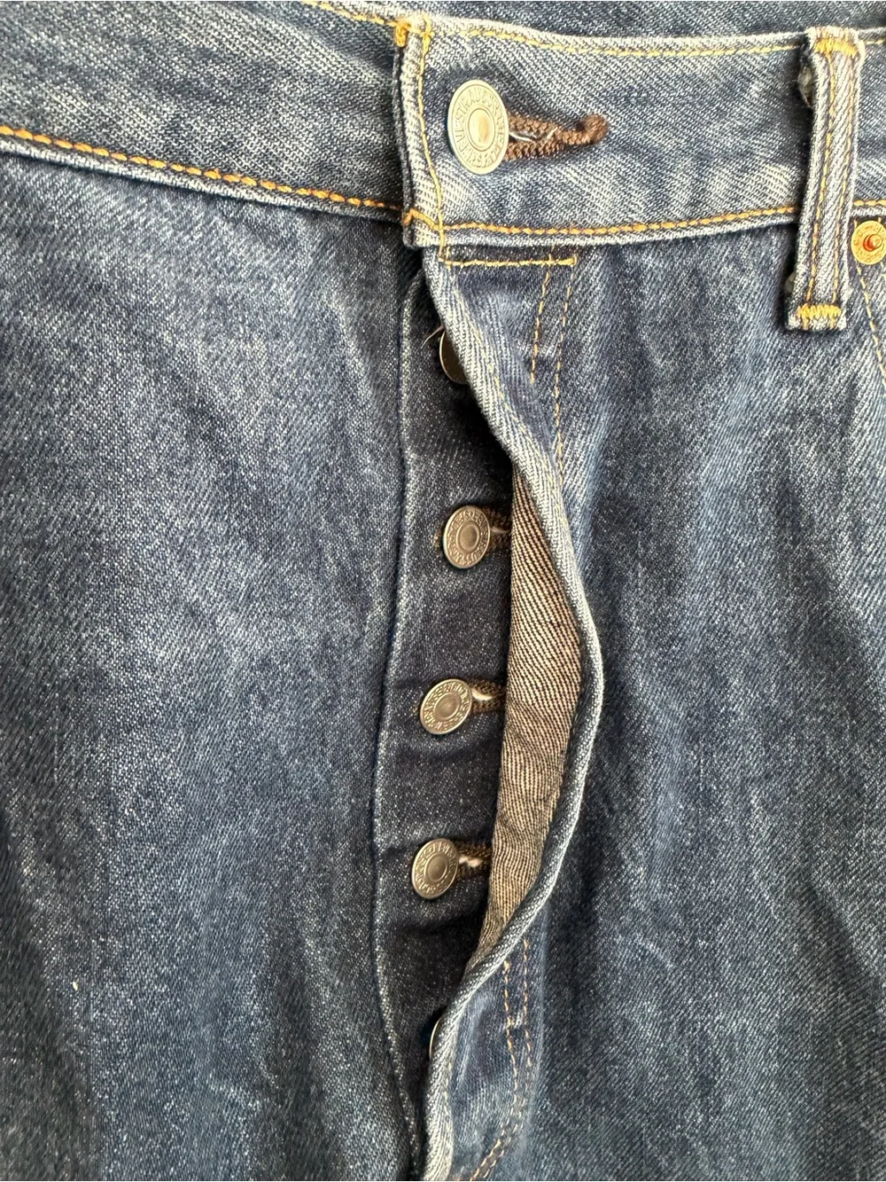 Levi’s 501 Men's 40x32 Blue Denim Jeans Button fly straight leg Flawed